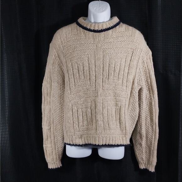 VAN HEUSEN! GORGEOUS TAN BEIGE W/BLUE TRIM FINE WOOL FISHERMAN',S SWEATER! SZ M - Picture 2 of 9